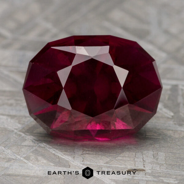 15.87-Carat Rhodolite Garnet 15.87-Carat Rhodolite Garnet