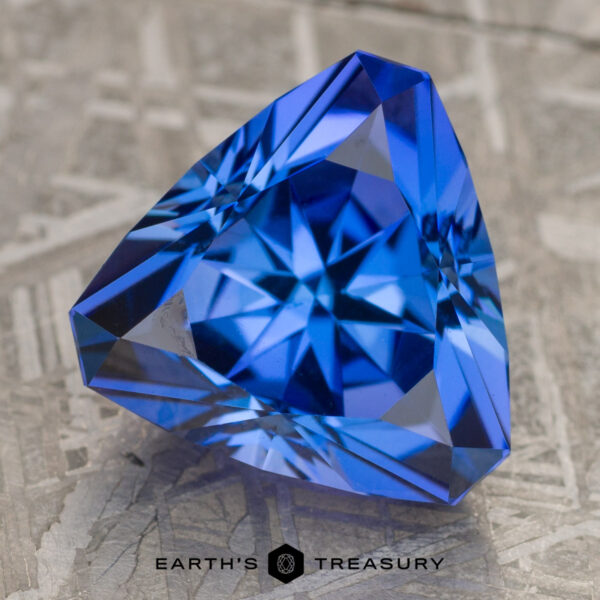 5.26-Carat Medium Blue Tanzanite 5.26-Carat Medium Blue Tanzanite