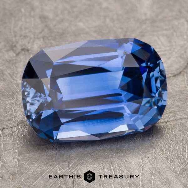 5.73-Carat Cornflower Blue Ceylon Sapphire (Heated) 5.73-Carat Cornflower Blue Ceylon Sapphire (Heated)