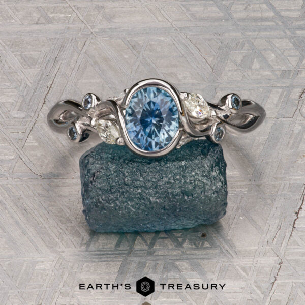 Heath, Kristine The "Cassia" ring in 14K white gold with 0.96-carat Montana sapphire
