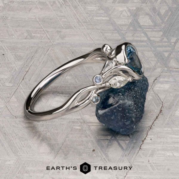 Heath, Kristine The "Cassia" ring in 14K white gold with 0.96-carat Montana sapphire