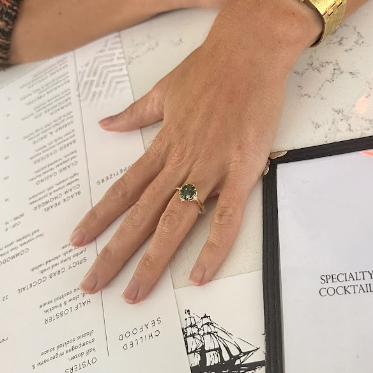 The "Marisol" ring in 14K yellow gold with 2.90-Carat Australian Sapphire