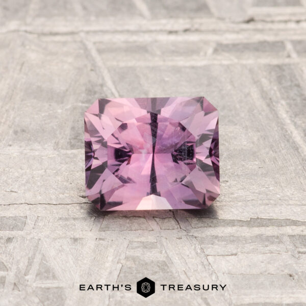 0.90-Carat Montana Sapphire 0.90-Carat Montana Sapphire