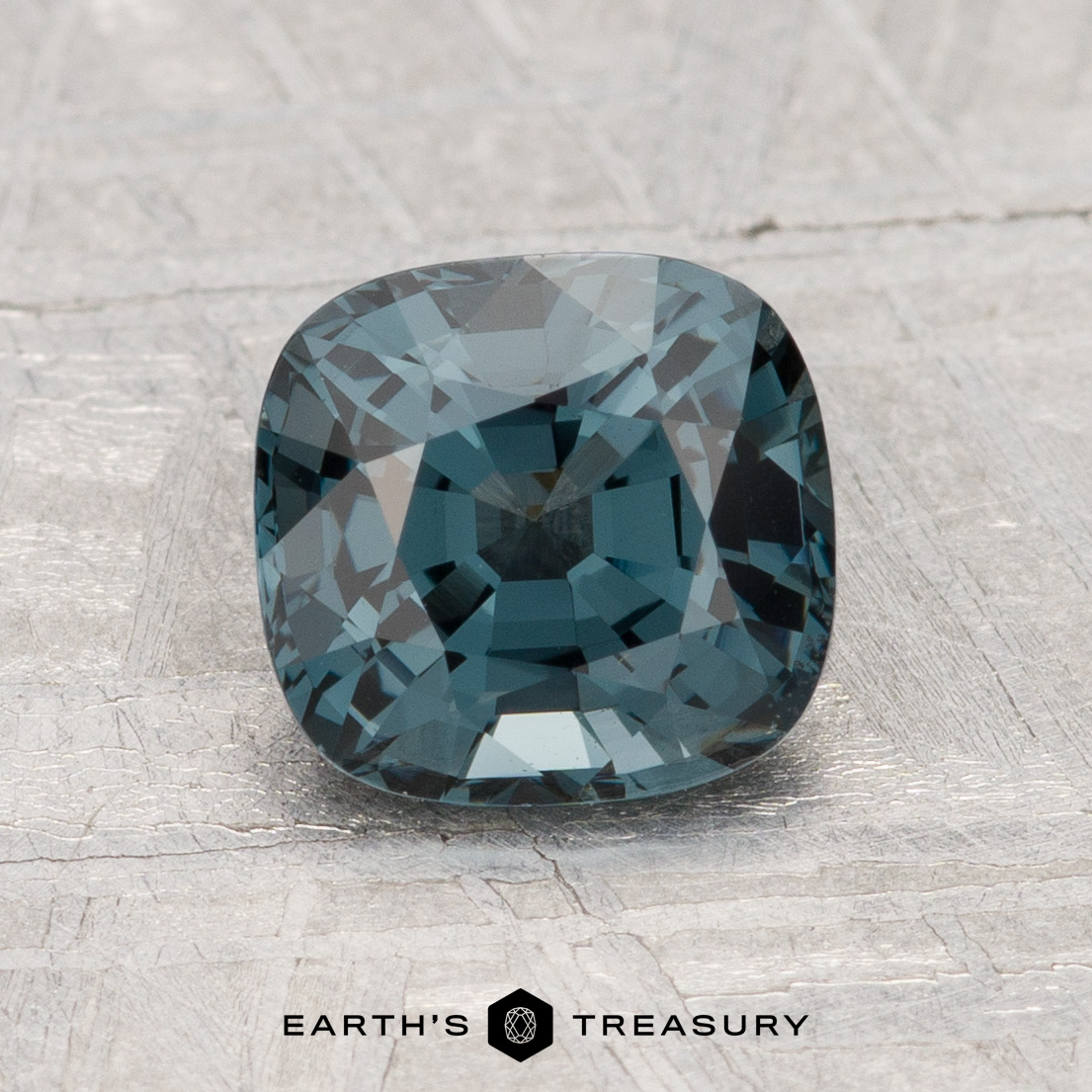 Gemstones 凛 1.83-Carat Deep Blue-Green Spinel - Earth's Treasury