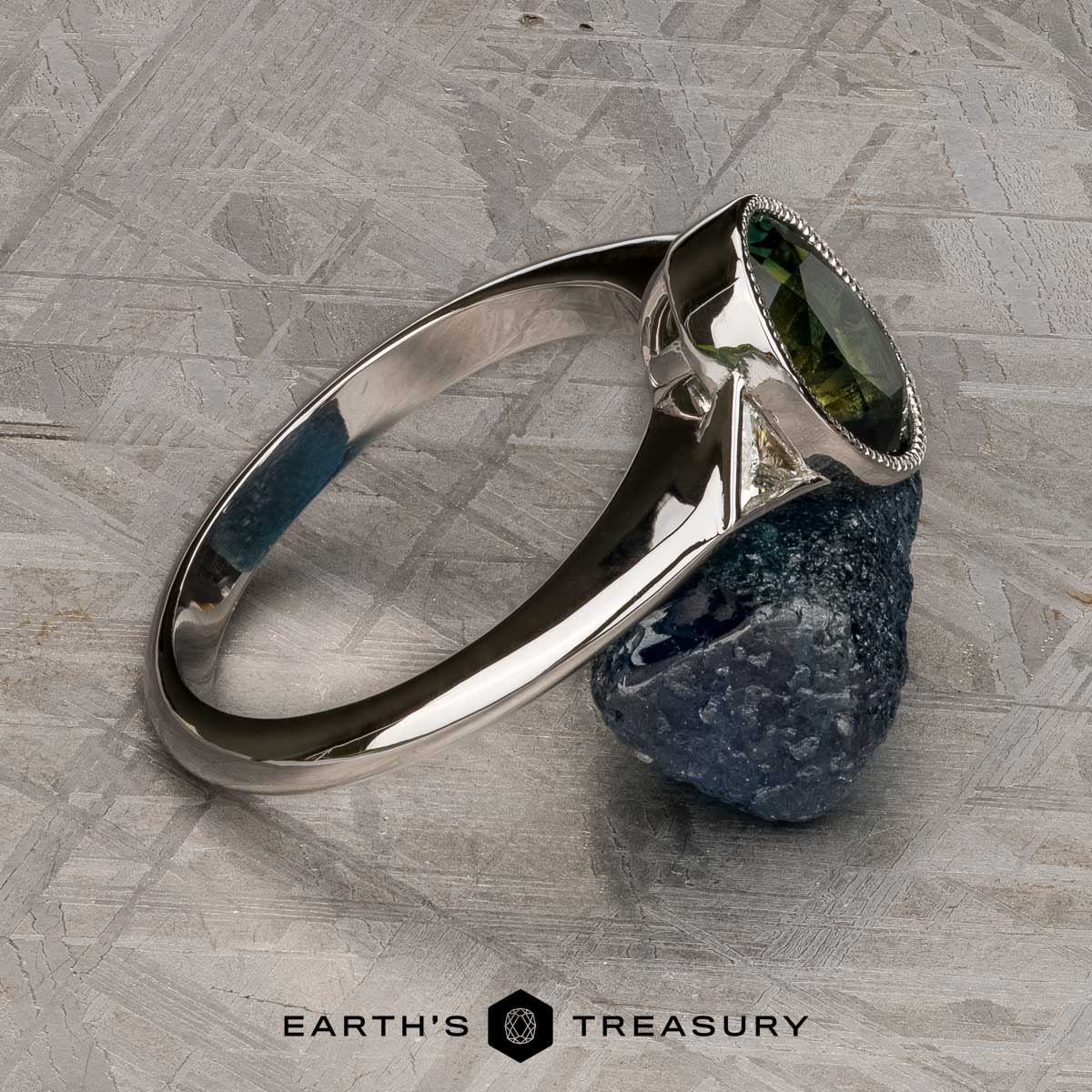 Gemstones 凛 The Bezel Maren Ring | 2.11 CT Oval Green Tourmaline – Lavender