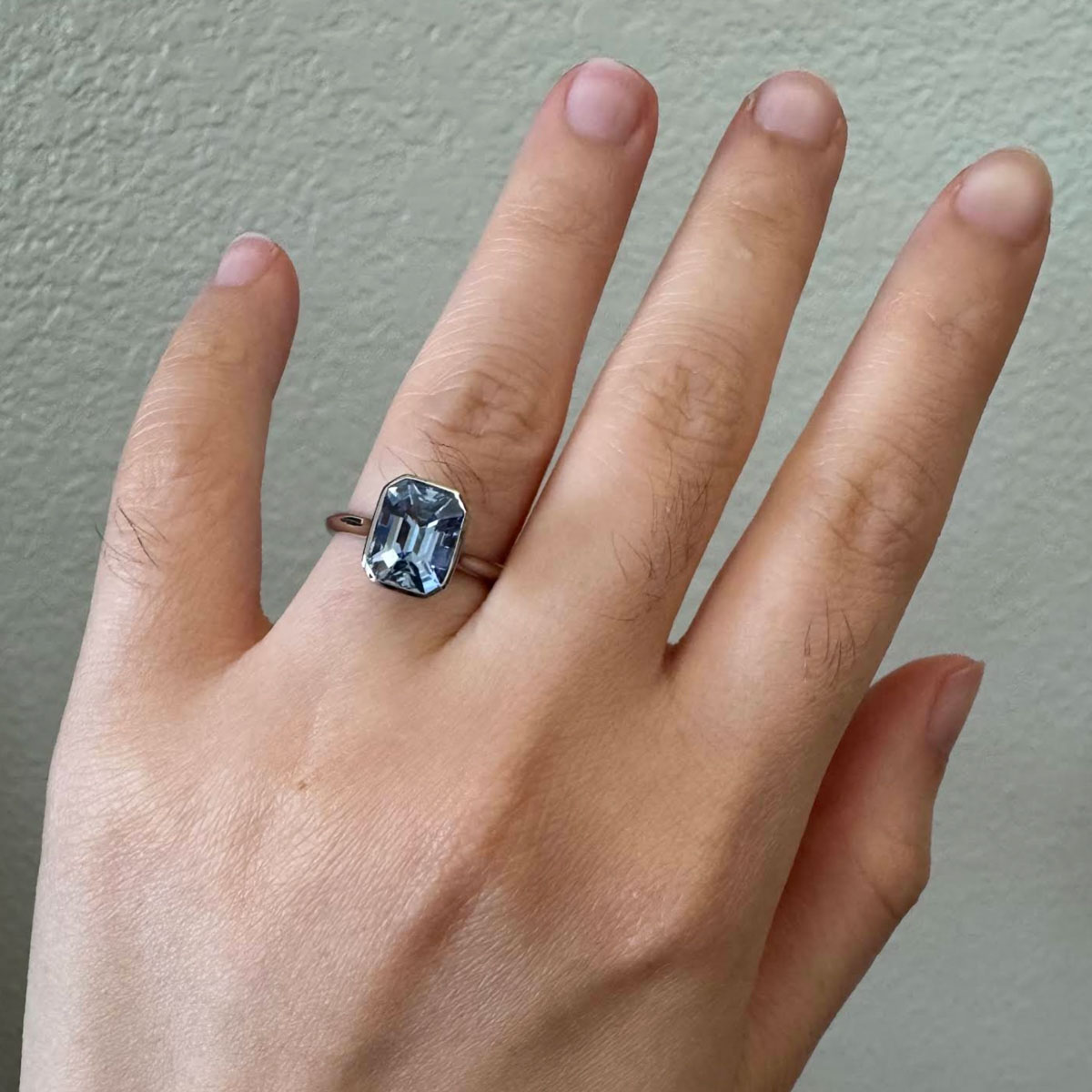 Modified "Luella" ring in 14K white gold with 3.04-carat Madagascar sapphire
