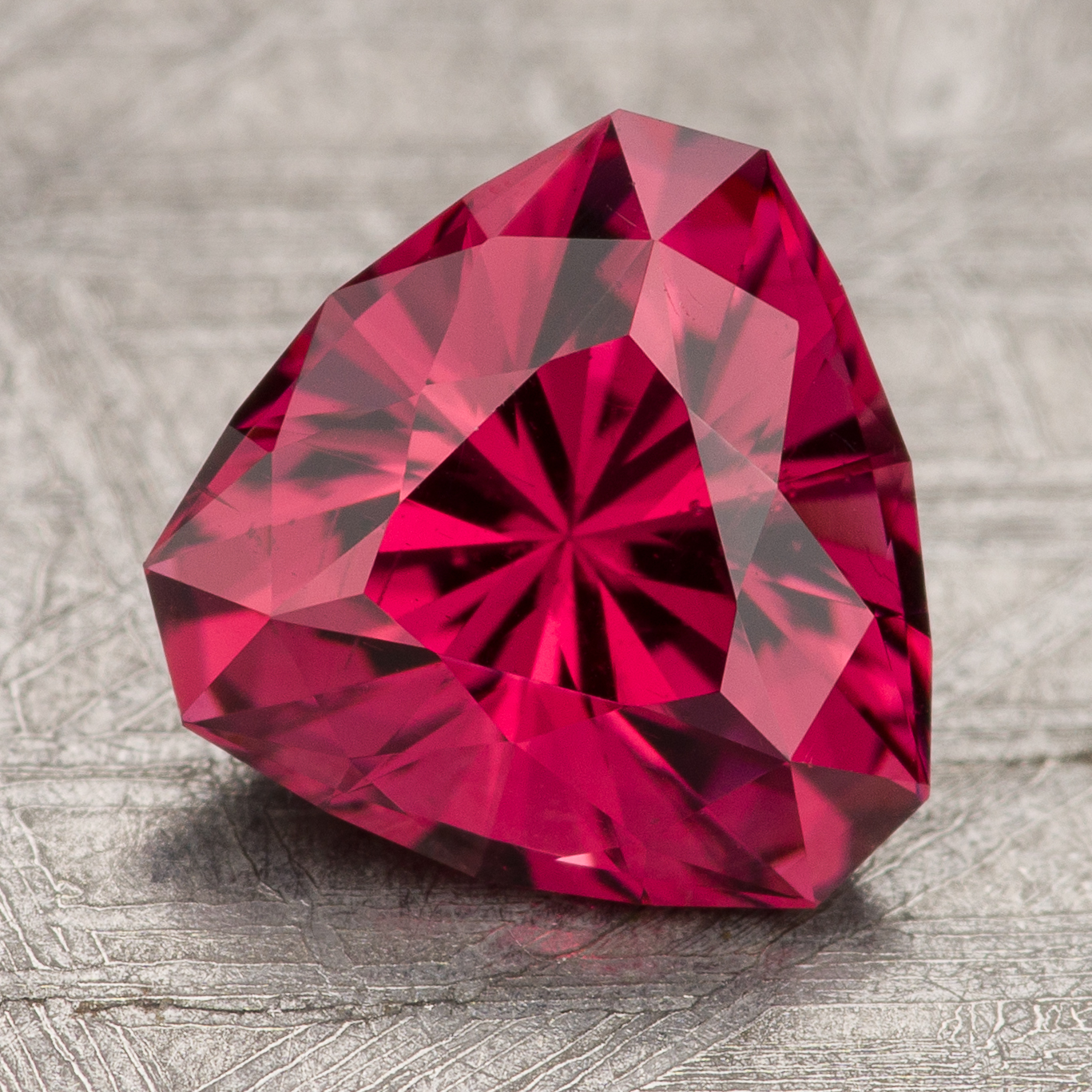 Garnet - Earth's Treasury