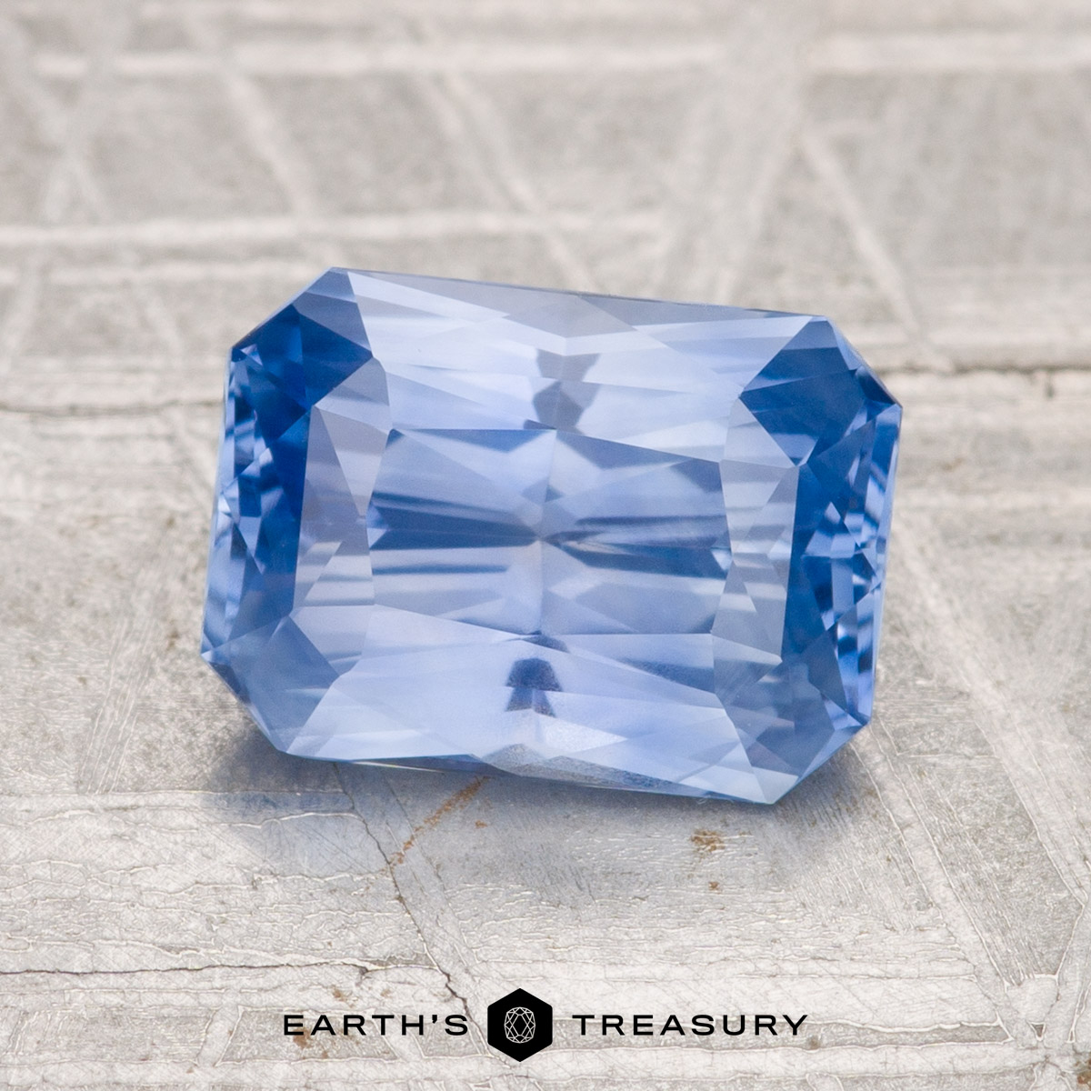2.54-Carat Deep Blue-Green Spinel - Earth's Treasury