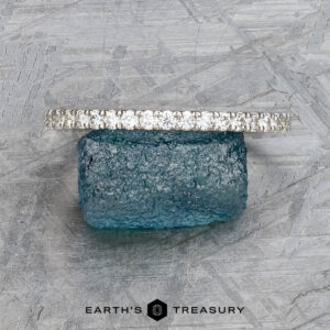 The "Amphitrite" band in 18K white gold