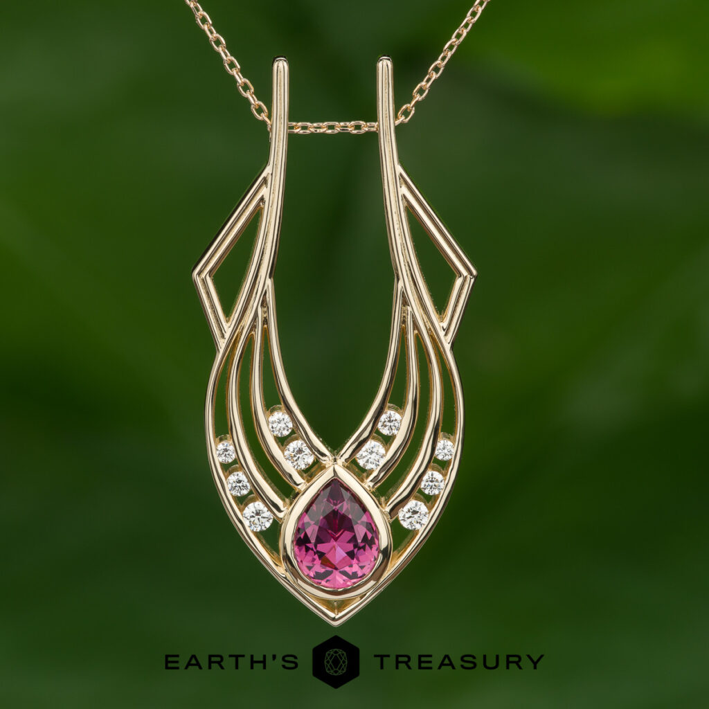 Stacked from 24 images. Method=B (R=14,S=2) gold pendant necklace with a pink gemstone, accented by small diamonds, shown on a green background with 'Earth's Treasury' at the bottom.