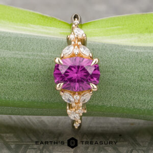 The “Holly” Cluster Ring with 2.02-Carat Color-Change Pastel Pyrope Garnet