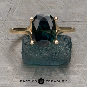 The “Daphne” Solitaire with 3.03-Carat Near Black Australian Sapphire (Heated)